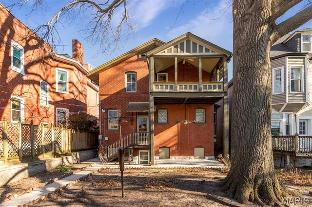 $370,000 | 2625 Arkansas Avenue, St. Louis, MO 63118