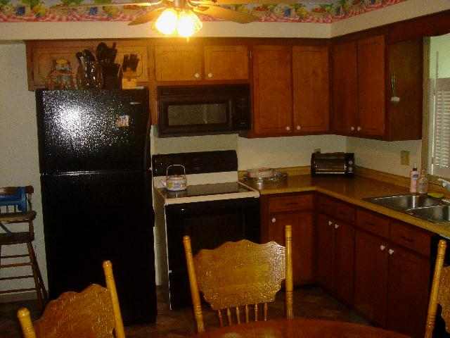 400 Big Rock Lake Road Pickens, SC 29671 - Photo 4 of 9 Gallery Image 4