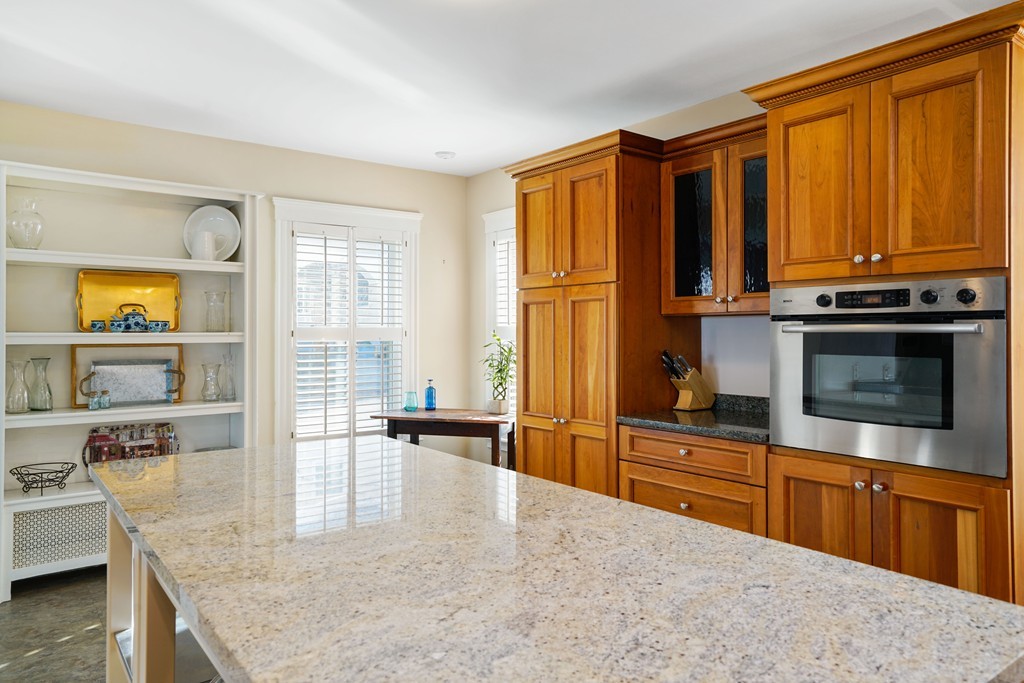 85 Bayside Road Quincy, MA 02171 - Photo 9 of 30 Gallery Image 9