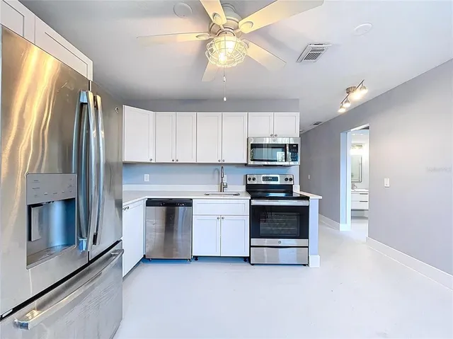 $539,000 | 440 62nd Street, Holmes Beach, FL 34217