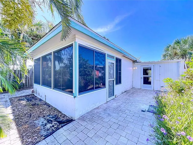 $539,000 | 440 62nd Street, Holmes Beach, FL 34217