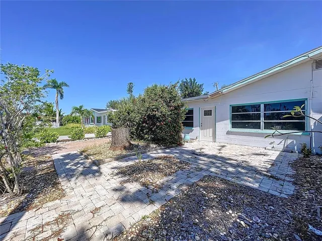 $539,000 | 440 62nd Street, Holmes Beach, FL 34217