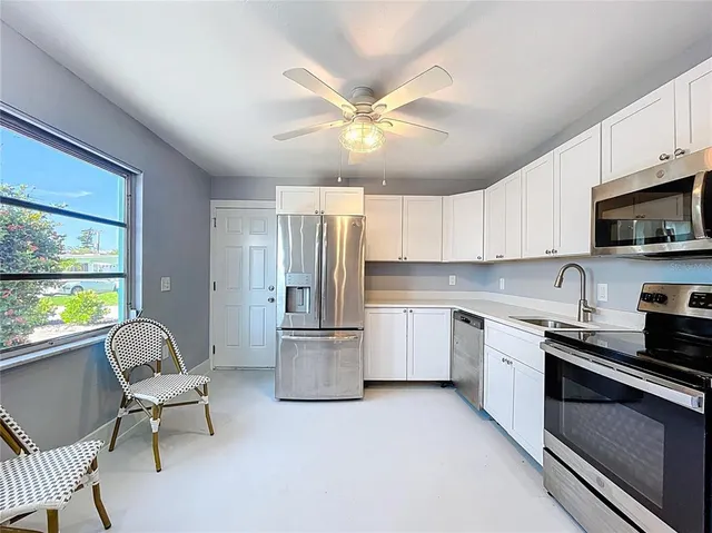 $539,000 | 440 62nd Street, Holmes Beach, FL 34217