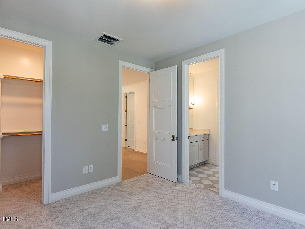 2302 Lyon Street Raleigh, NC 27608 - Photo 34 of 49 031-1280x960-bedroom-2