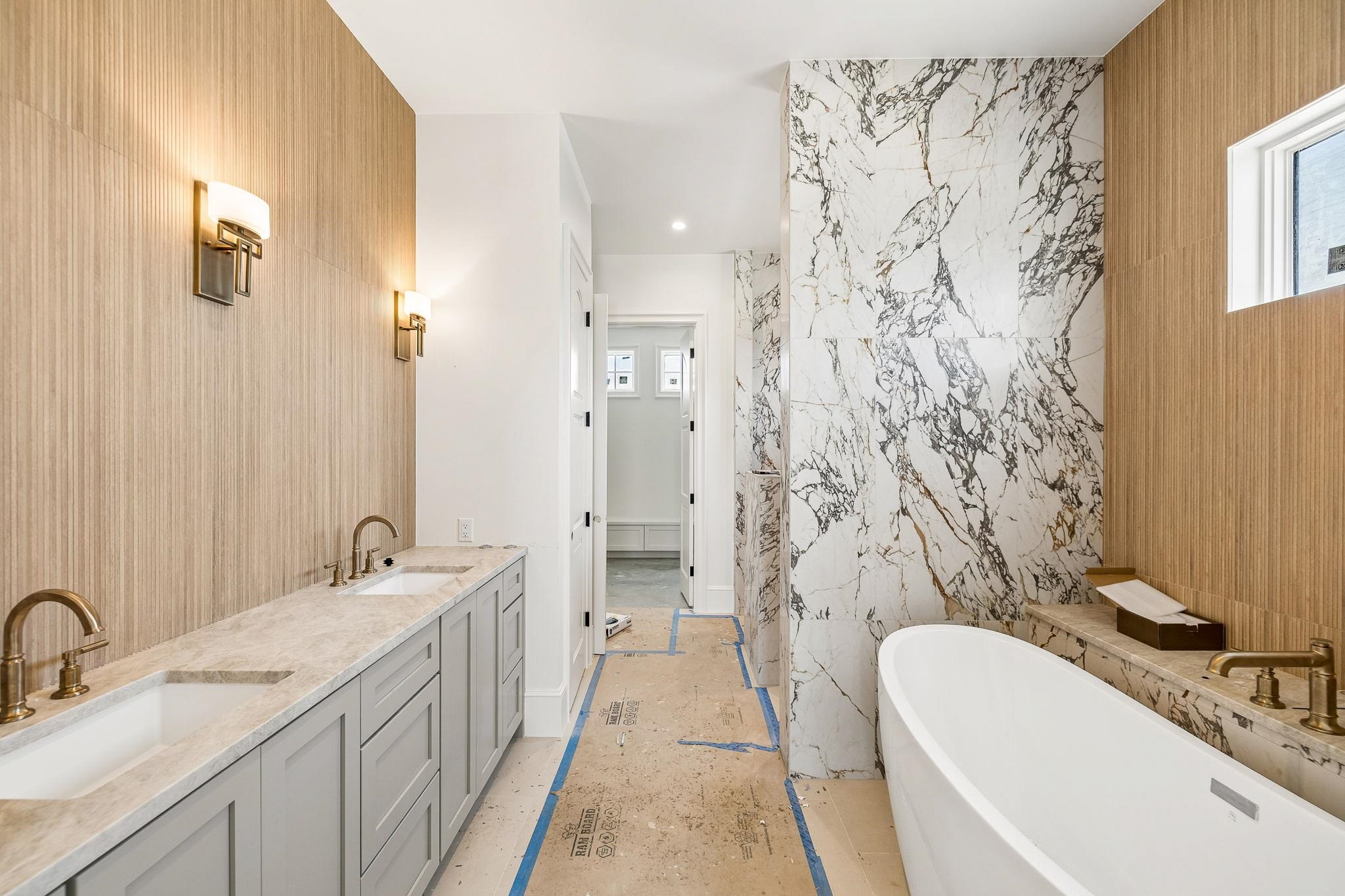 104 Ridgeway Horseshoe Bay, TX 78657 - Photo 22 of 45 Gallery Image 22
