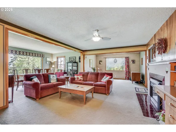 $1,099,000 | 23175 Northeast Ridge Road, Gaston, OR 97119