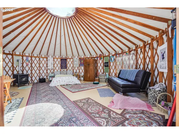 $1,099,000 | 23175 Northeast Ridge Road, Gaston, OR 97119