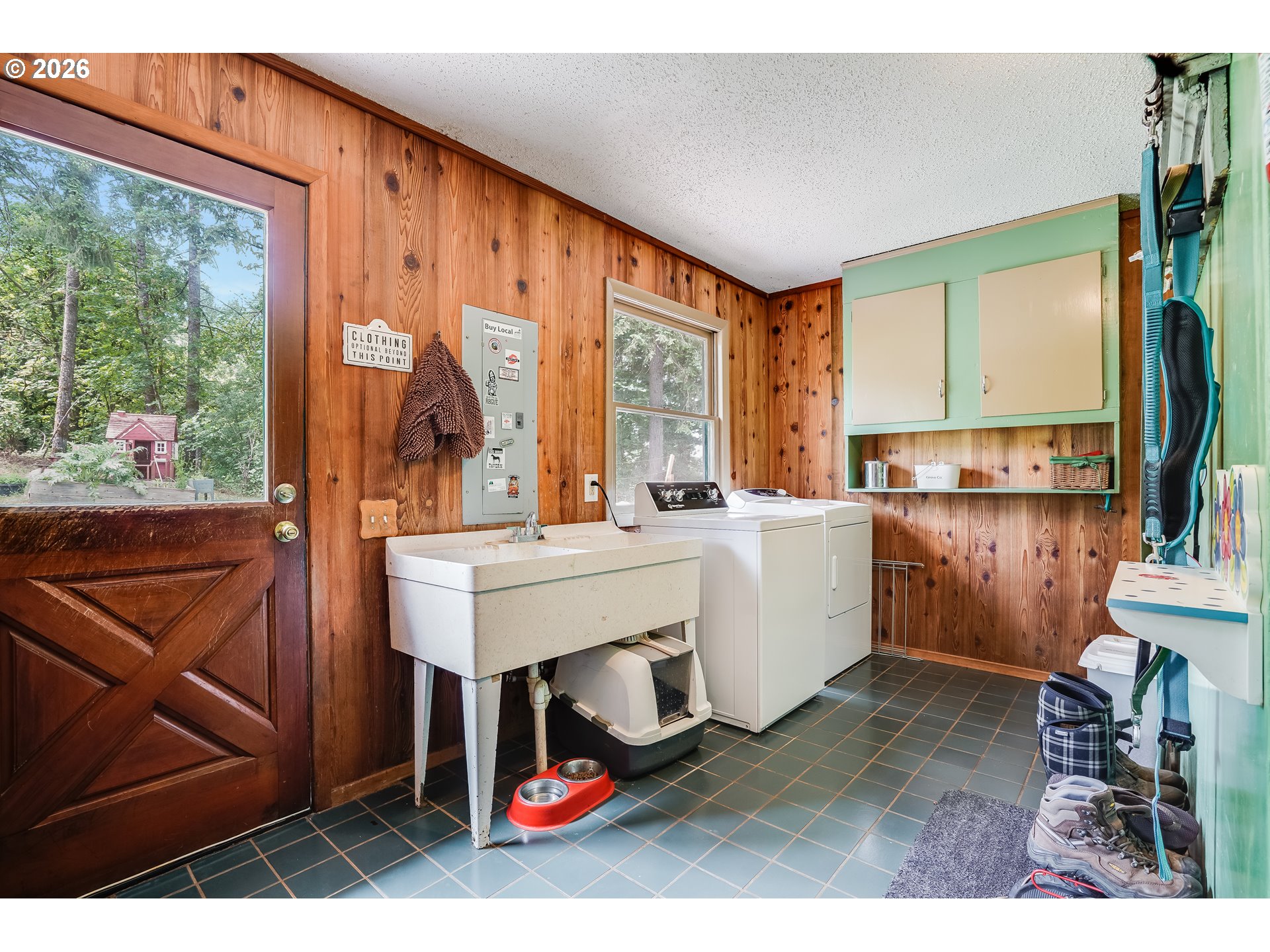 23175 Northeast Ridge Road Gaston, OR 97119 - Photo 7 of 36