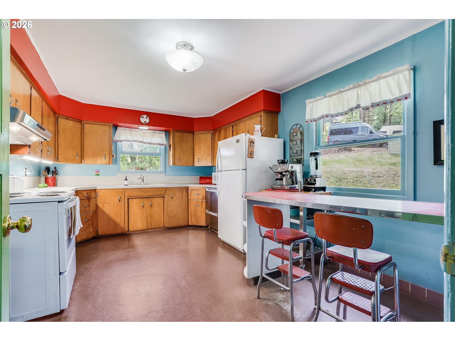 23175 Northeast Ridge Road Gaston, OR 97119 - Photo 8 of 36