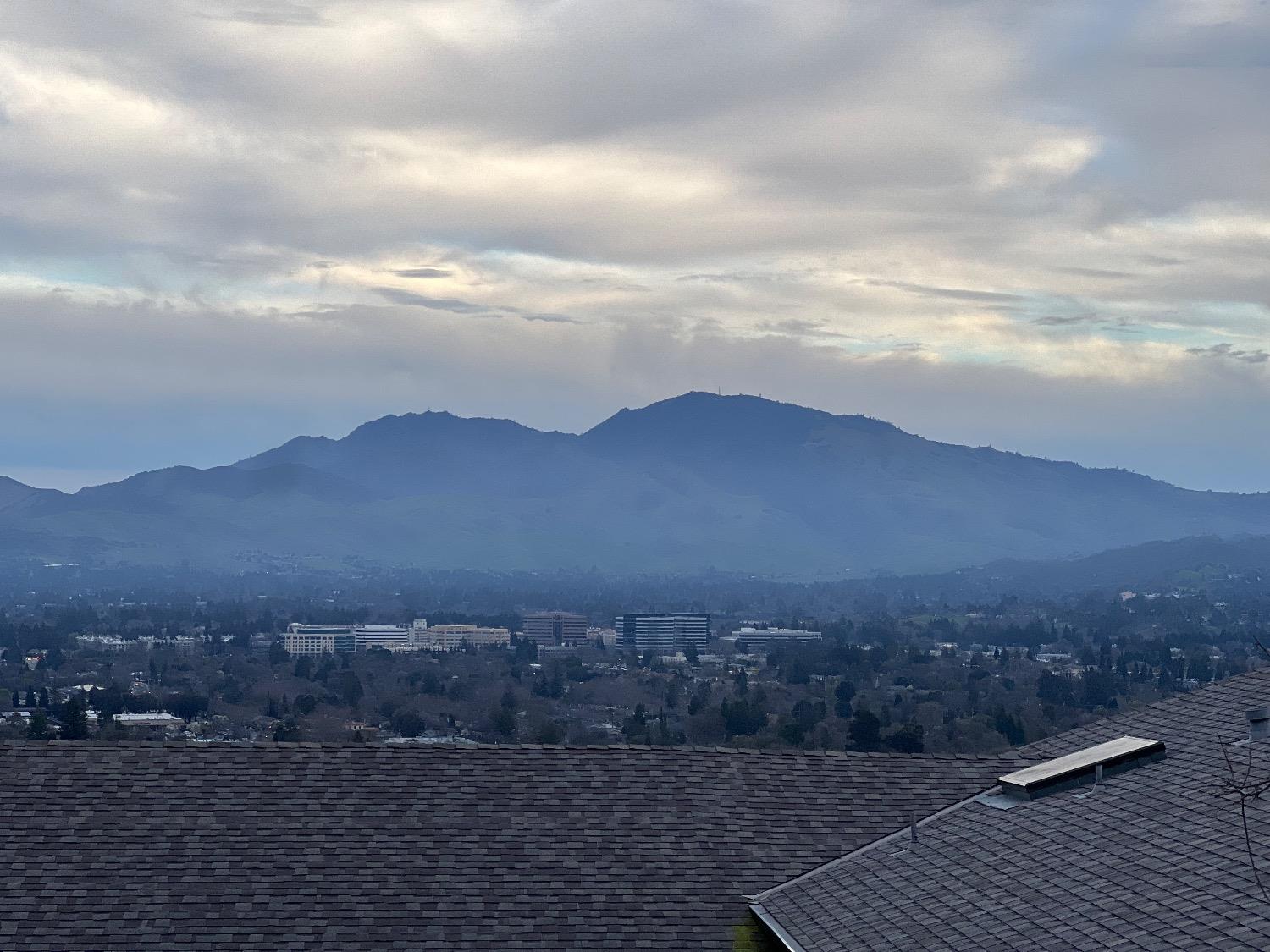 3194 Surmont Drive Lafayette, CA 94549 - Photo 2 of 40