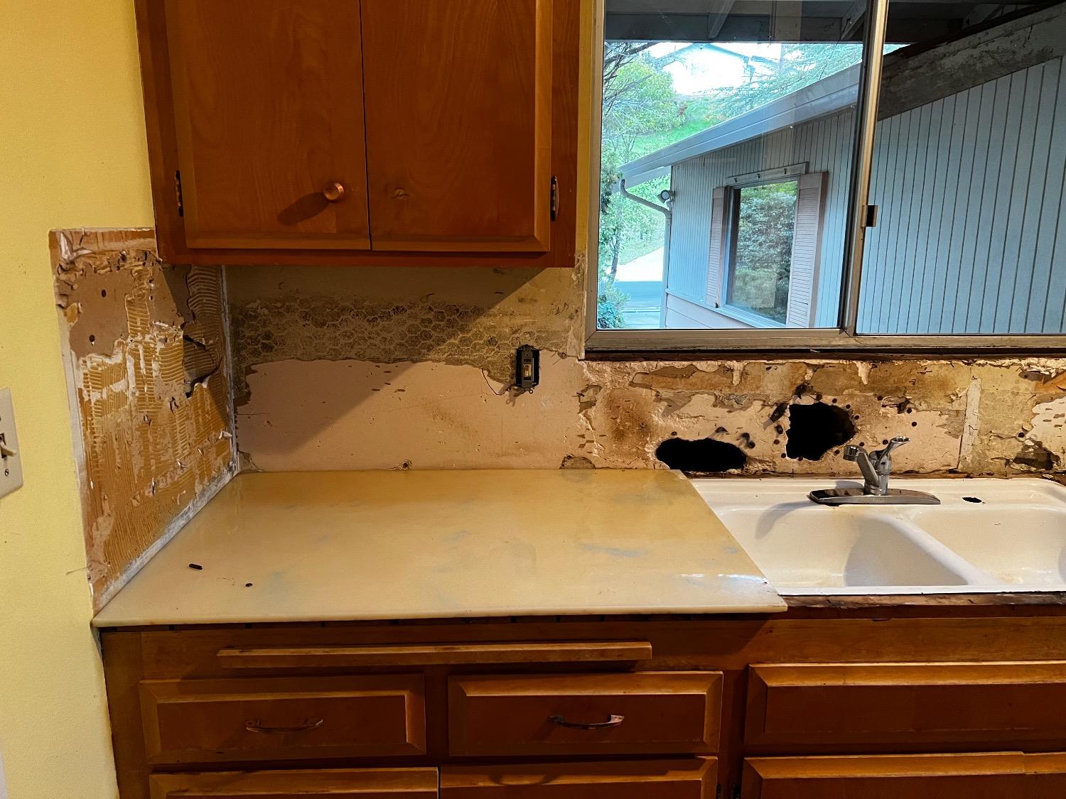 3194 Surmont Drive Lafayette, CA 94549 - Photo 32 of 40 a bathroom with a sink and a mirror