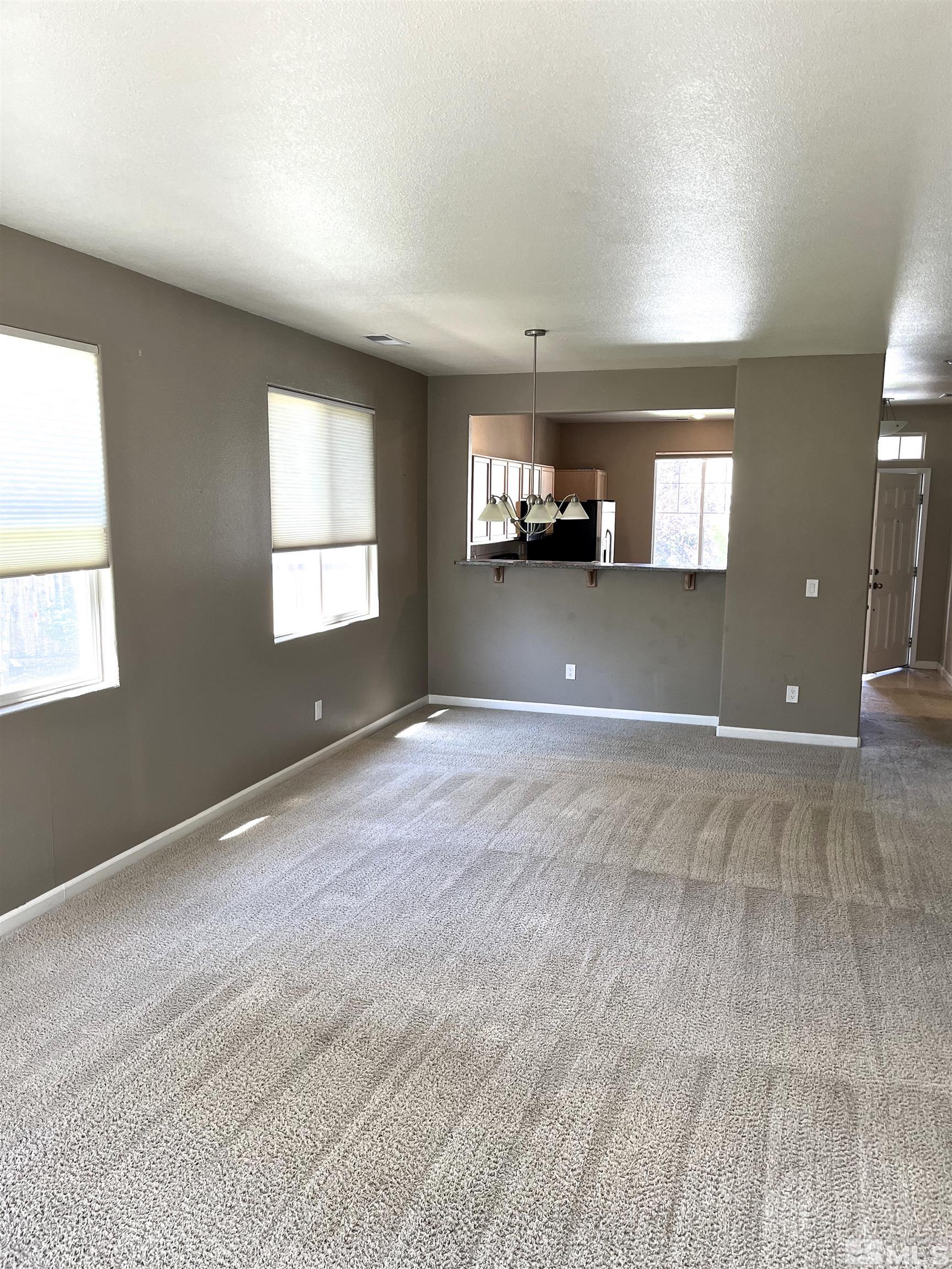 2317 Clementine Lane Reno, NV 89521 - Photo 5 of 18 Photo 5
