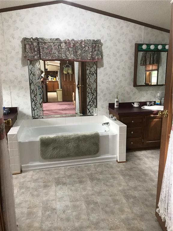 502 Amy Lane Rochester, PA 15074 - Photo 7 of 14 Master bath