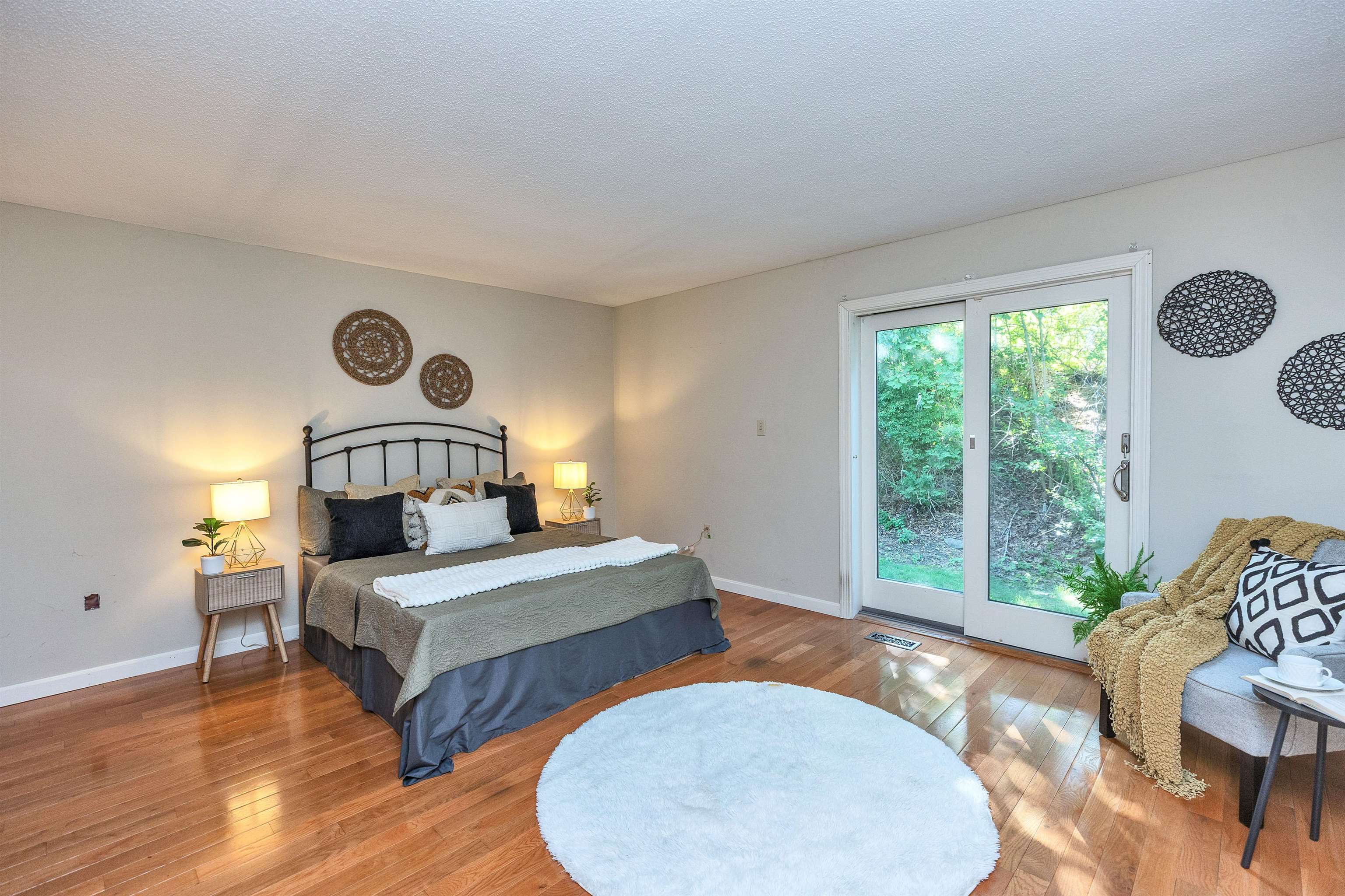555 Straw Hill Road Manchester, NH 03104 - Photo 22 of 45