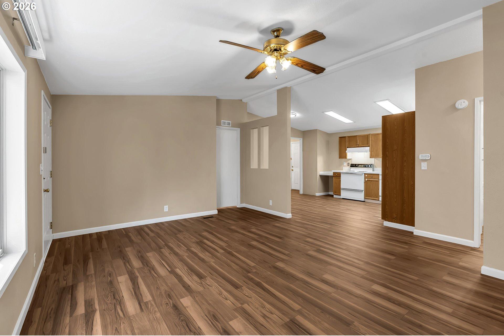 521 Northeast Mariners Loop Portland, OR 97211 - Photo 6 of 33 Gallery Image 6
