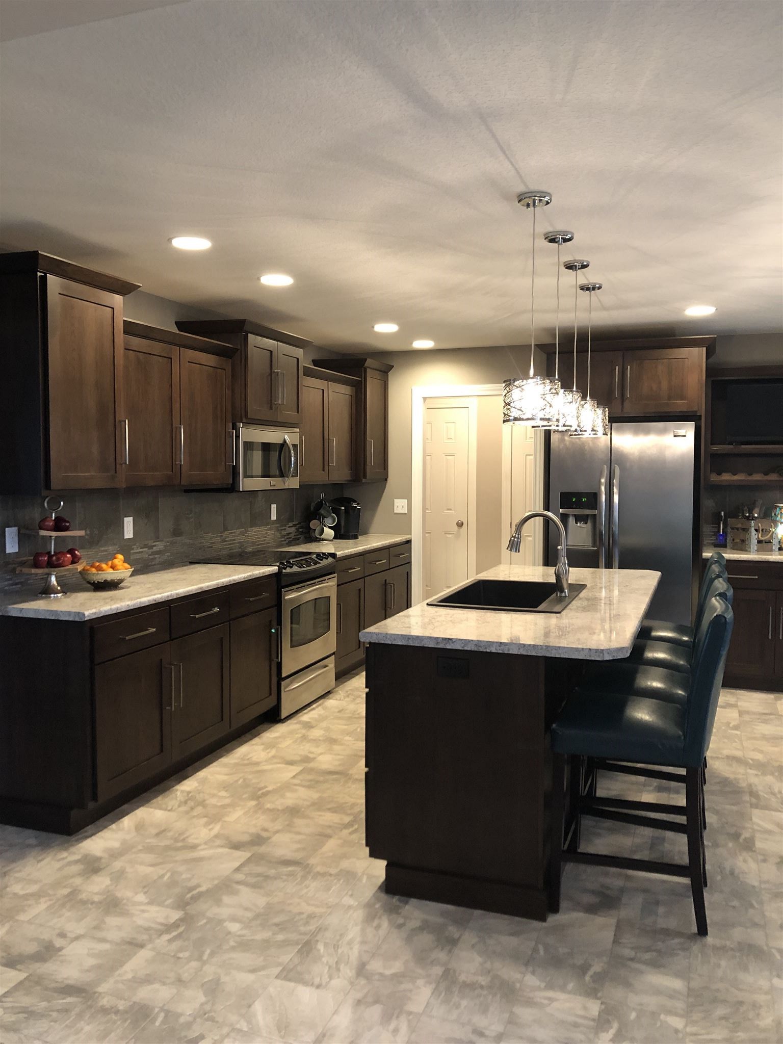 6621 Raspberry Court Churubusco, IN 46723 - Photo 4 of 13 Gallery Image 4
