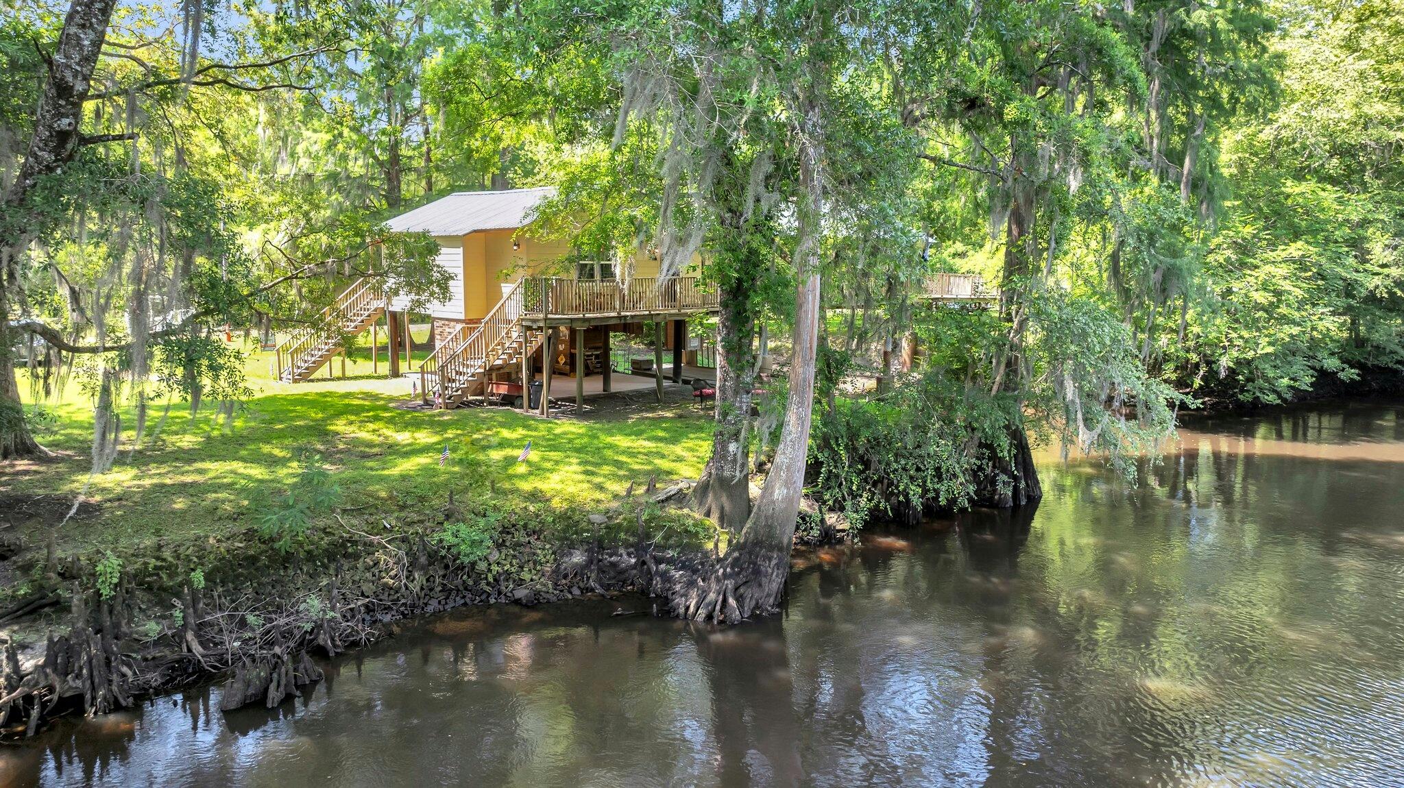 116 Inlet Dr