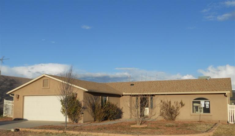 5625 Debbie Lane Rimrock, AZ 86335 - Photo 1 of 11 Primary Photo