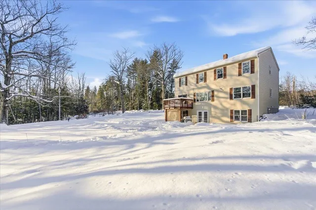 $525,000 | 44 Buttercup Lane, Antrim, NH 03440