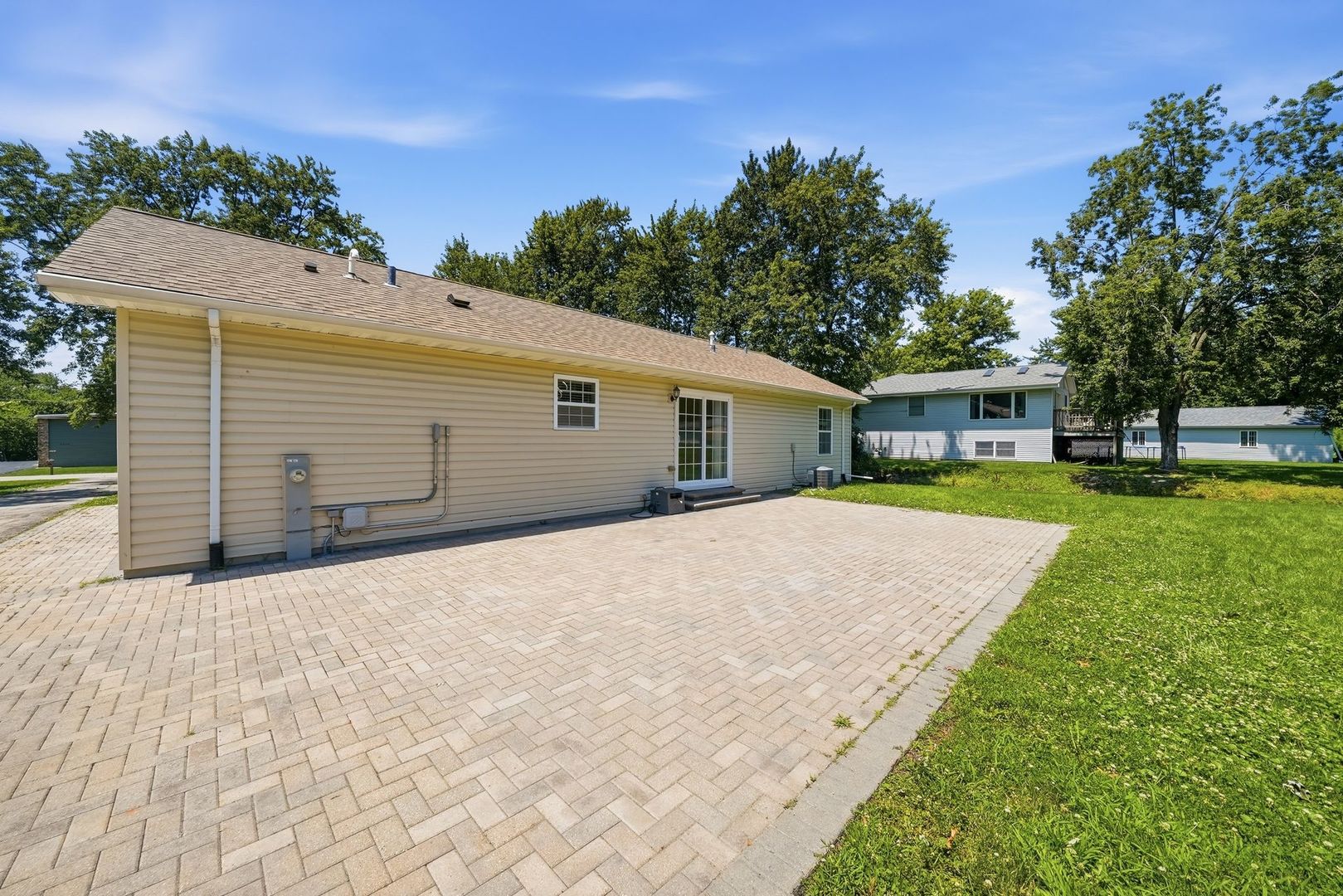 2420 Von Esch Road Joliet, IL 60431 - Photo 29 of 33