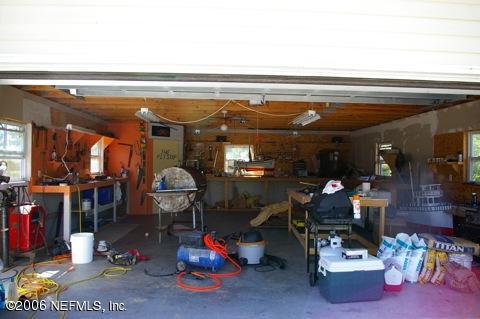 13312 Grover Road Jacksonville, FL 32226 - Photo 6 of 14 Garage