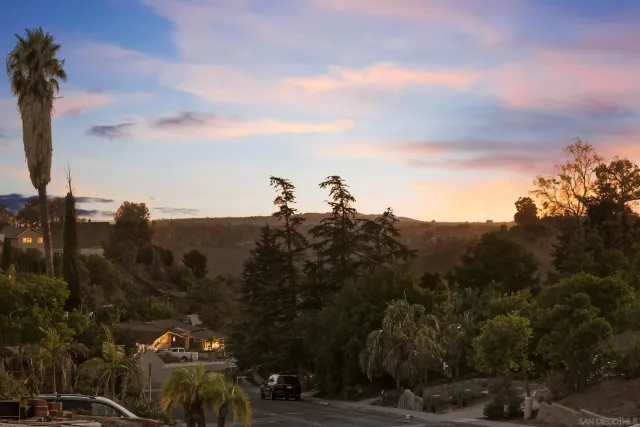 $1,250,000 | 12979 Calle De Las Rosas, San Diego, CA 92129