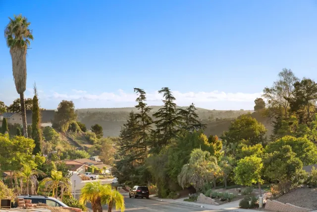 $1,250,000 | 12979 Calle De Las Rosas, San Diego, CA 92129