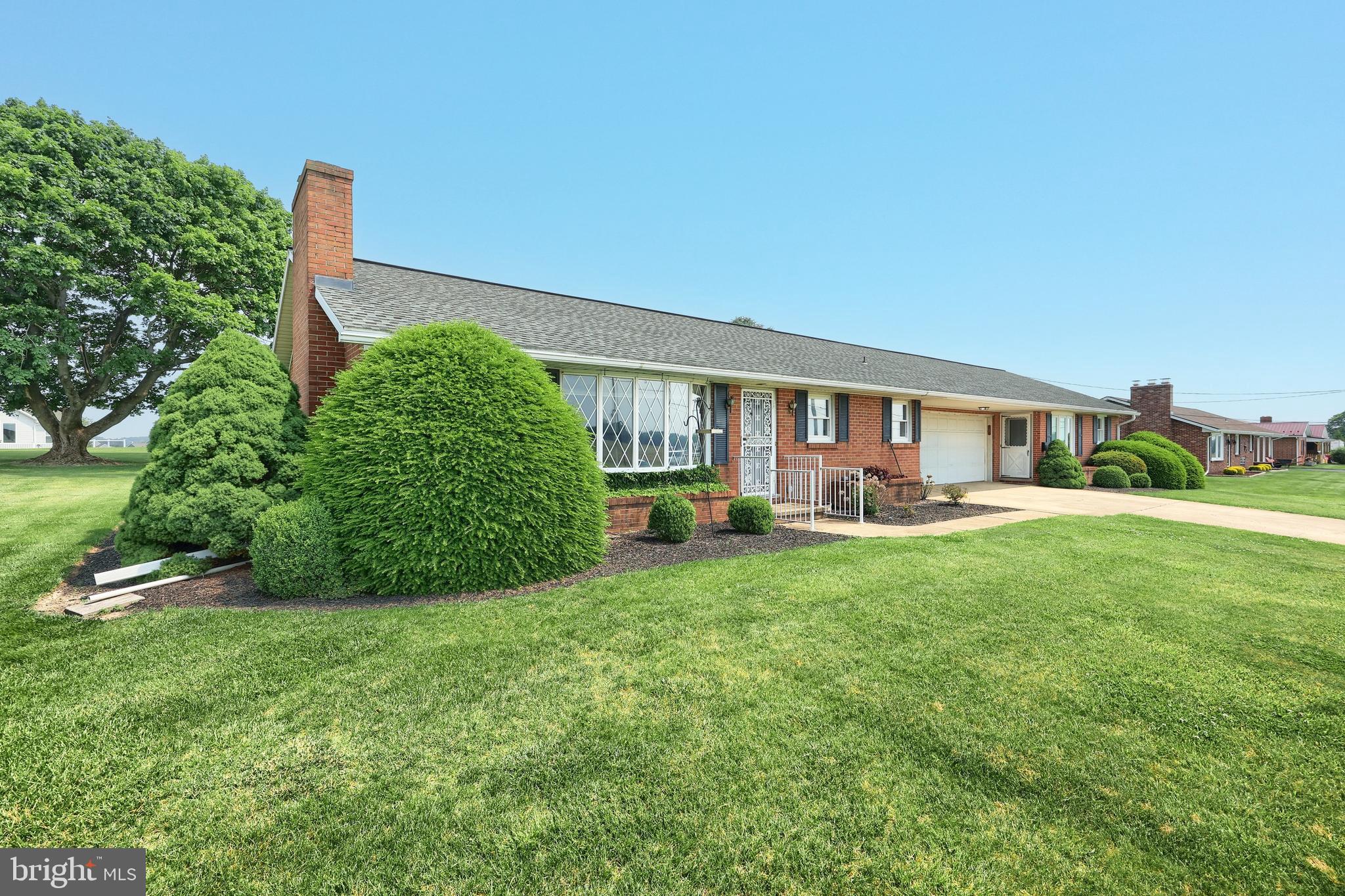406 Campbell Road New Freedom, PA 17349 - Photo 8 of 49