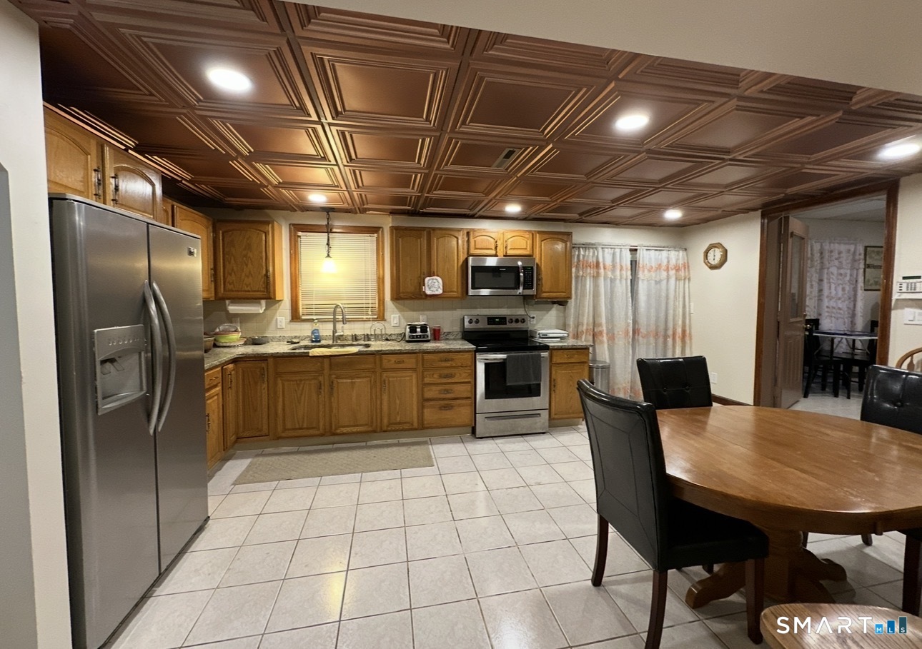 23 School Street Coventry, CT 06238 - Photo 10 of 12