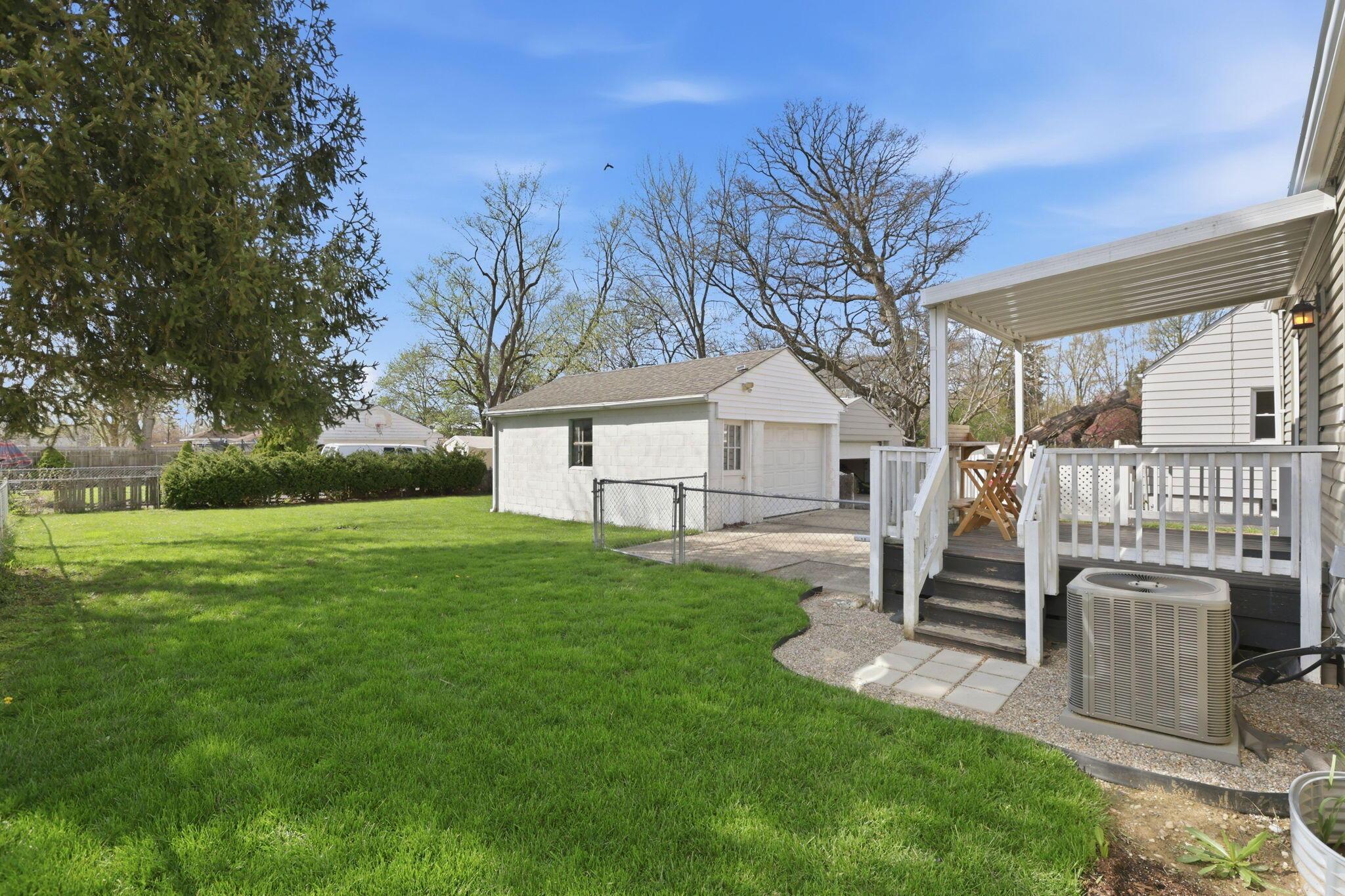 3645 Maize Road Columbus, OH 43224 - Photo 41 of 50 46-web-or-mls-939A9918
