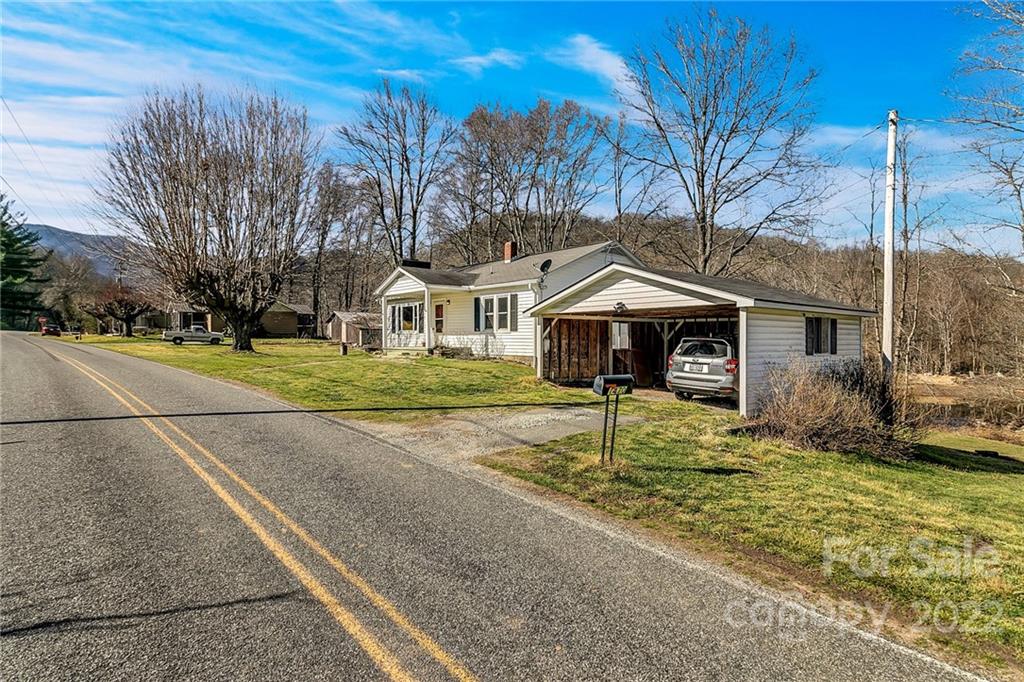 1470 Max Thompson Road Canton, NC 28716 - Photo 3 of 35 a house view with a outdoor space