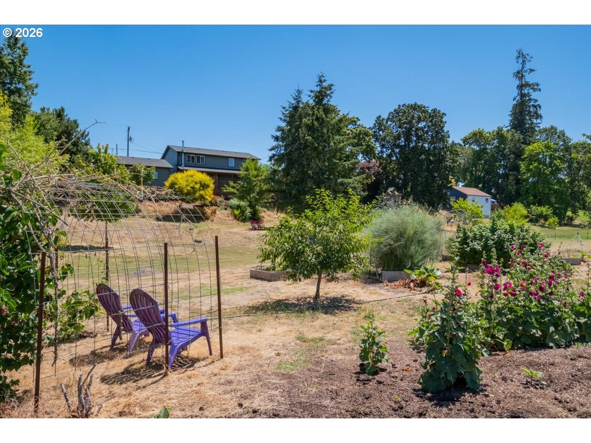 35050 Riverside Drive Albany, OR 97321 - Photo 46 of 48