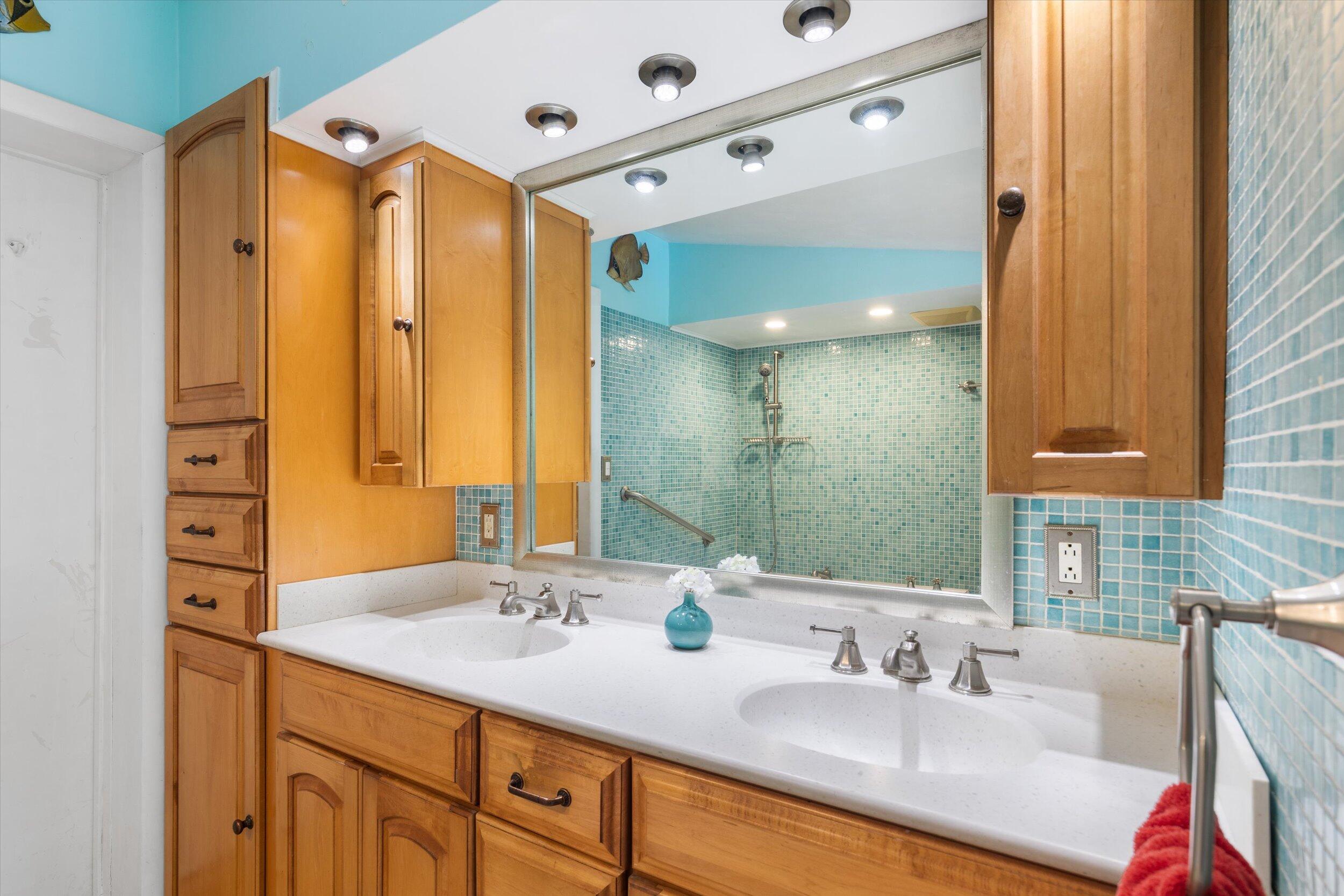 1713 Rose Street Key West, FL 33040 - Photo 32 of 41 50-050