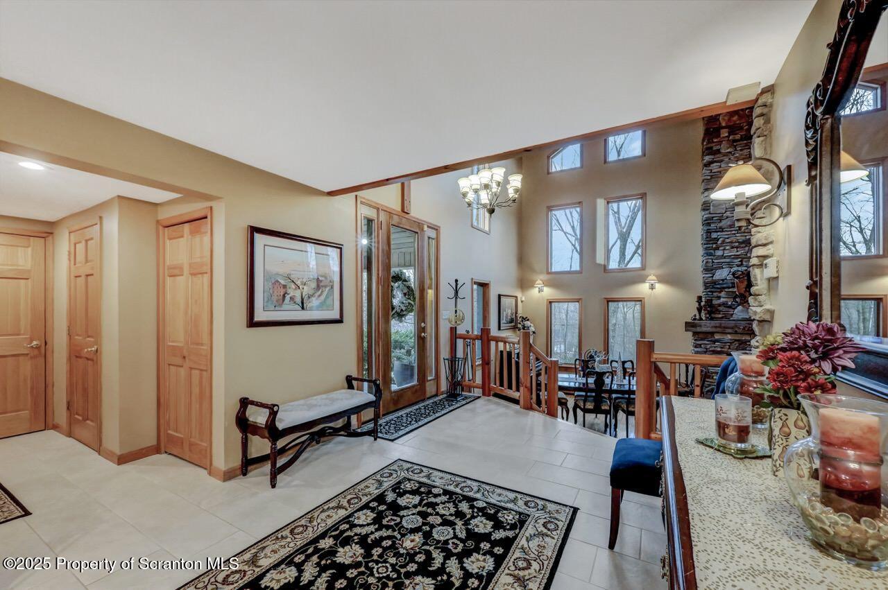 933 Newton Road Clarks Summit, PA 18411 - Photo 11 of 95 Foyer