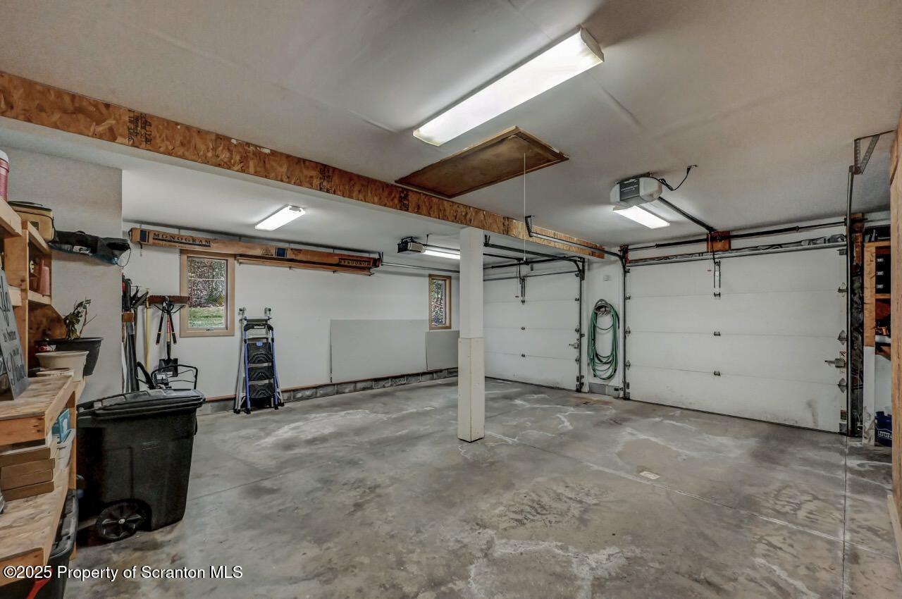 933 Newton Road Clarks Summit, PA 18411 - Photo 73 of 95 Garage