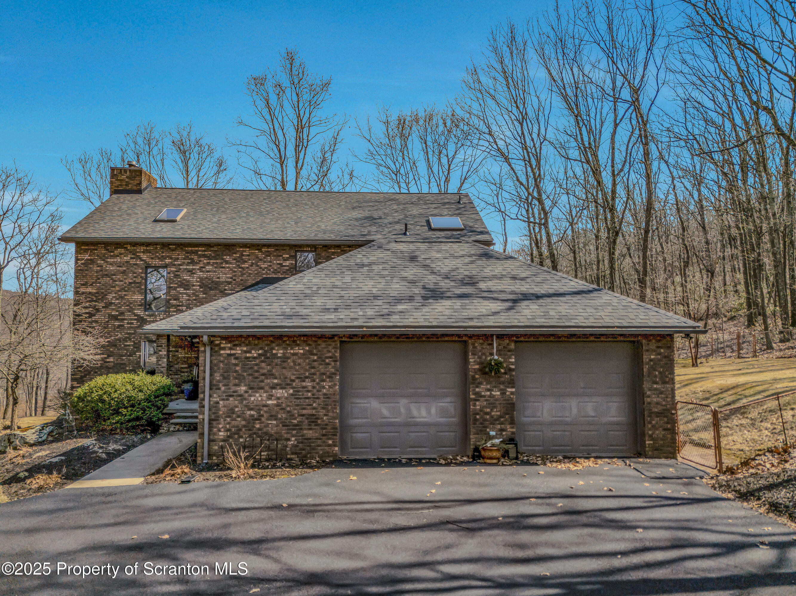 933 Newton Road Clarks Summit, PA 18411 - Photo 85 of 95 side of house