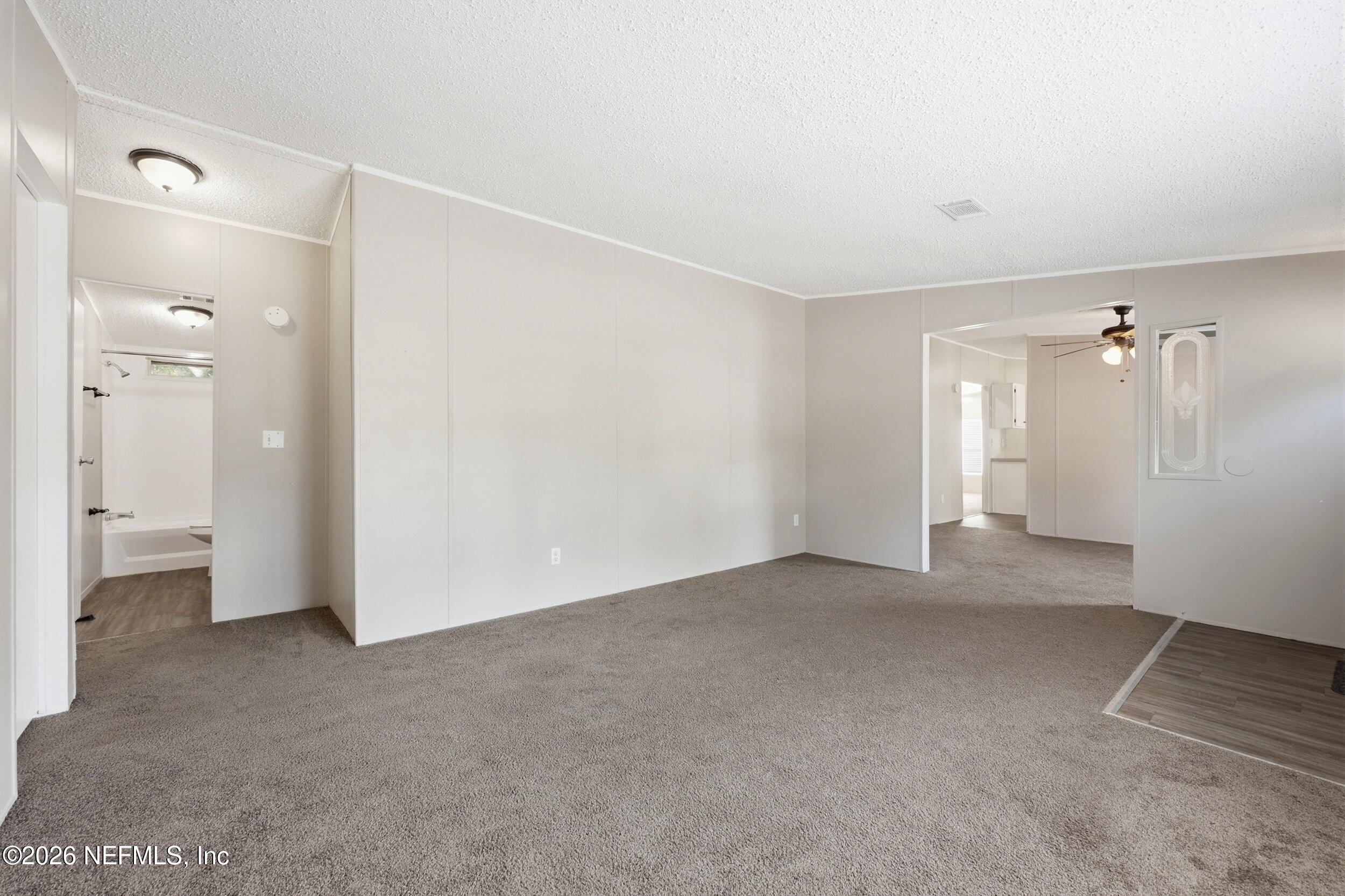 2081 Chaffee Road South, Unit 179 Jacksonville, FL 32221 - Photo 5 of 34 living room