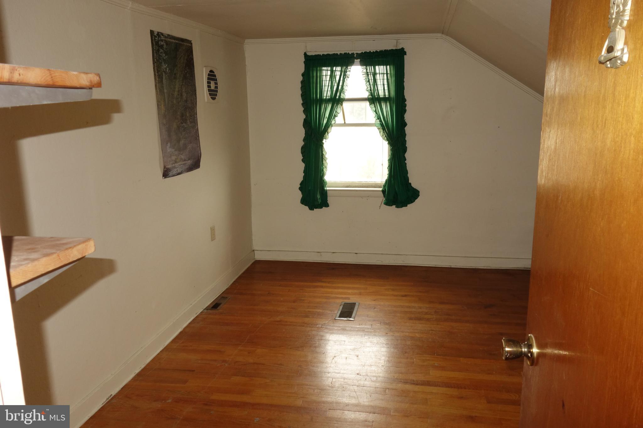 1802 Lewisville Road Oxford, PA 19363 - Photo 12 of 23 Bedroom 3