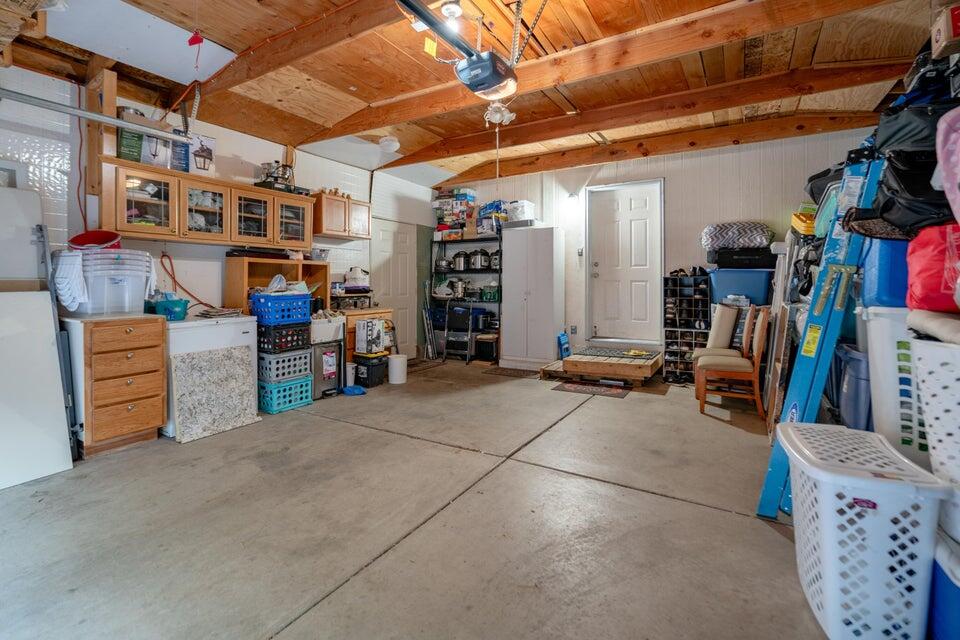 61000 Brosterhous Road, Unit 561 Bend, OR 97702 - Photo 16 of 18 16
