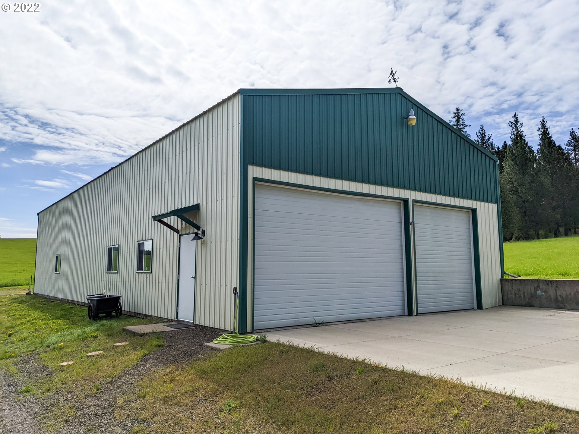 72397 Hardy Road Elgin, OR 97827 - Photo 2 of 42 Gallery Image 2