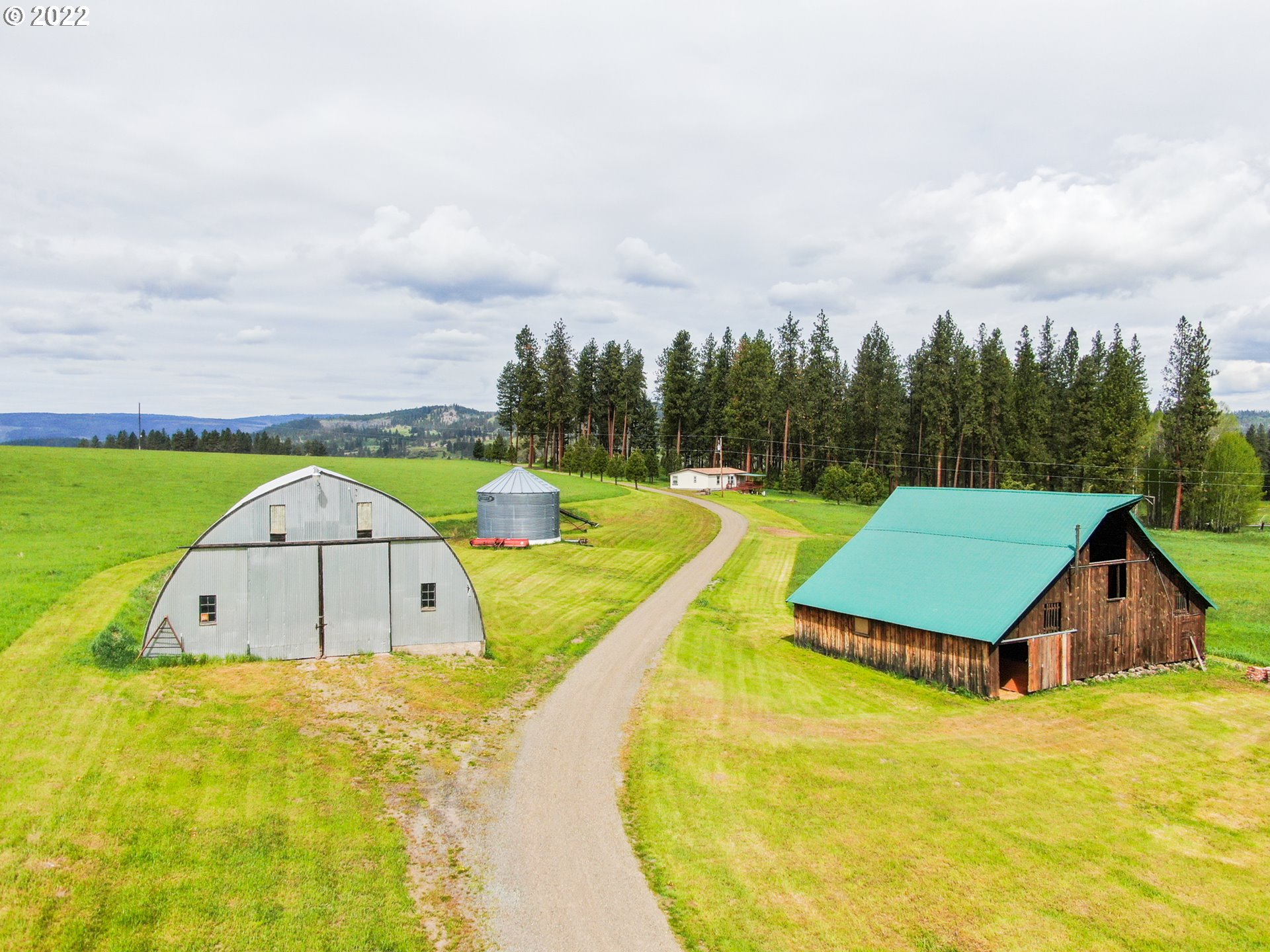 72397 Hardy Road Elgin, OR 97827 - Photo 4 of 42 Gallery Image 4