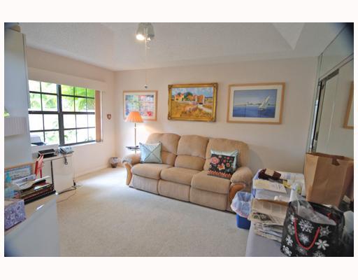 17465 Vía Capri Boca Raton, FL 33496 - Photo 4 of 10 Additional Photo