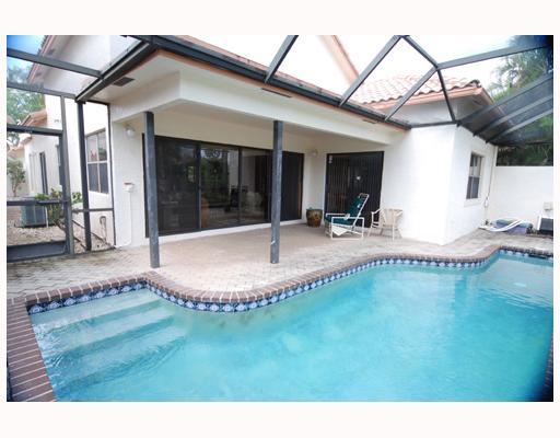 17465 Vía Capri Boca Raton, FL 33496 - Photo 8 of 10 Additional Photo