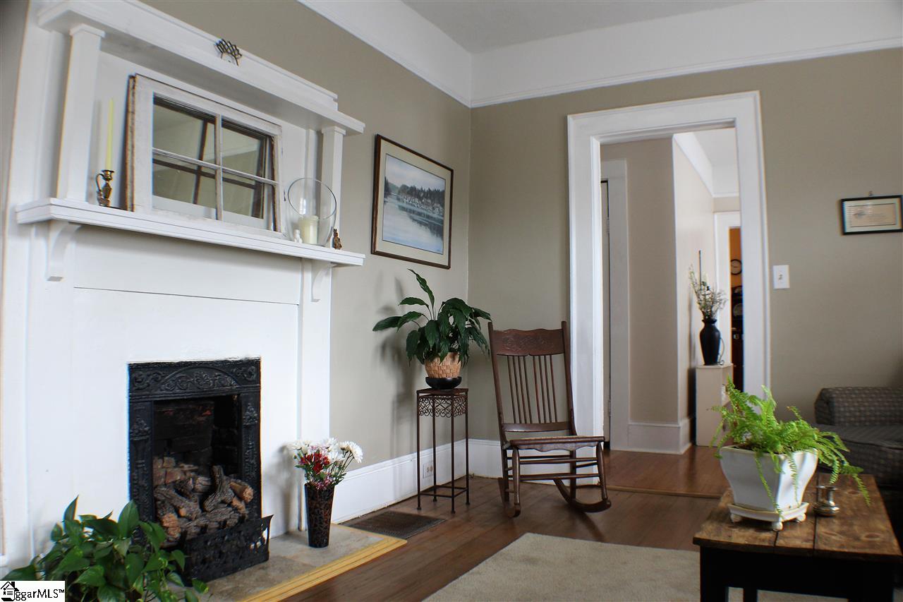 13 South Franklin Road Greenville, SC 29609 - Photo 5 of 23 Gallery Image 5