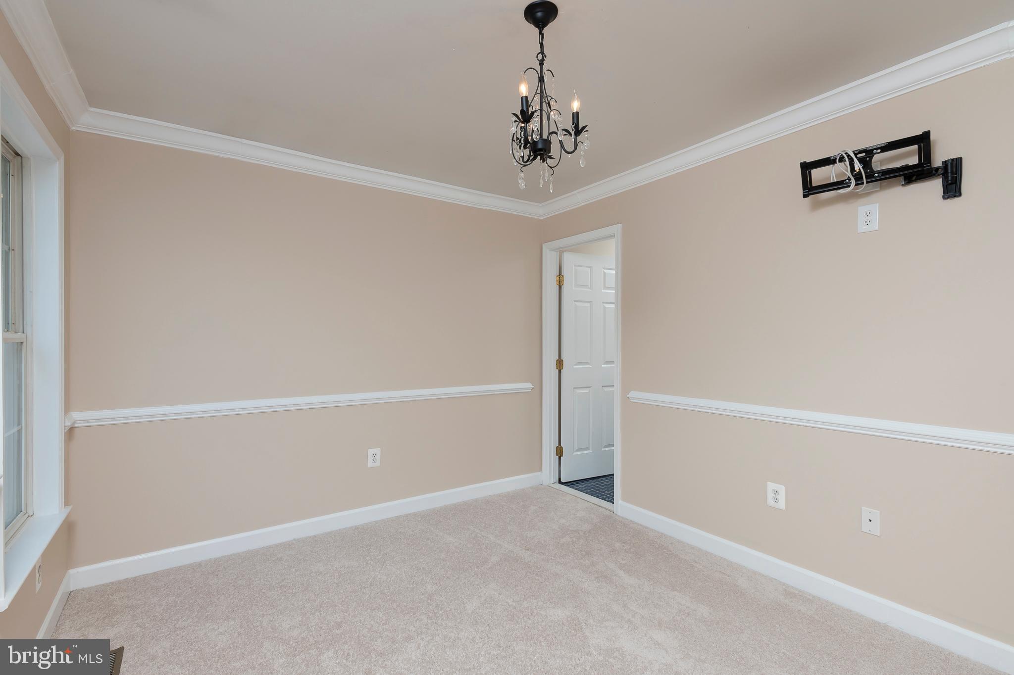 246 Hickory Point Road Pasadena, MD 21122 - Photo 27 of 62 Bedroom 3
