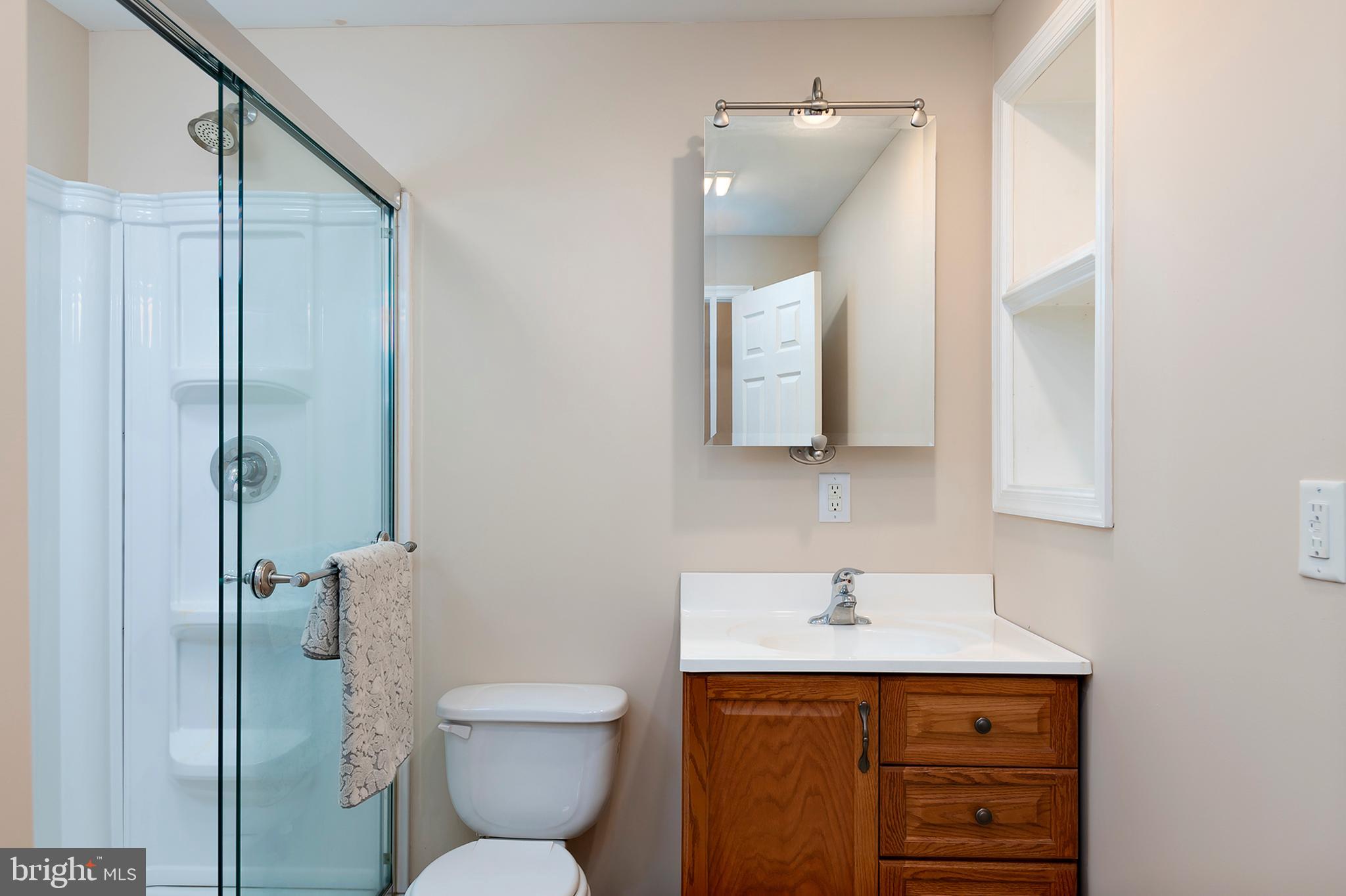 246 Hickory Point Road Pasadena, MD 21122 - Photo 39 of 62 Lower Level Bath