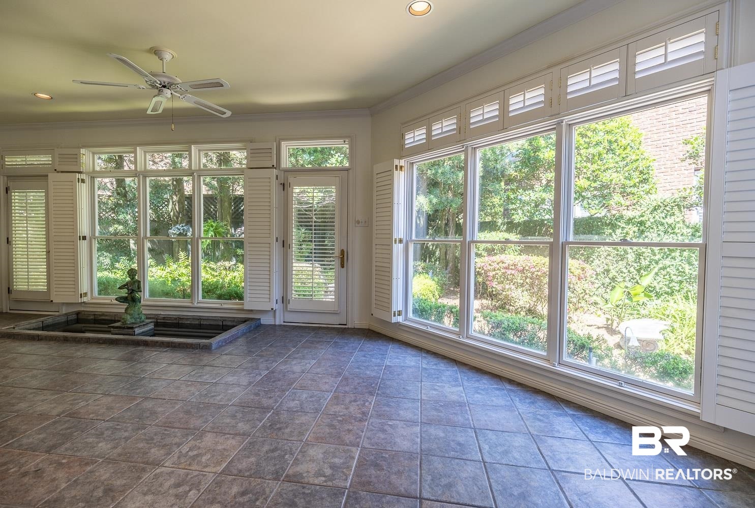 3 Springhill Trace Mobile, AL 36608 - Photo 6 of 35 Sunroom over looking outside Garden area