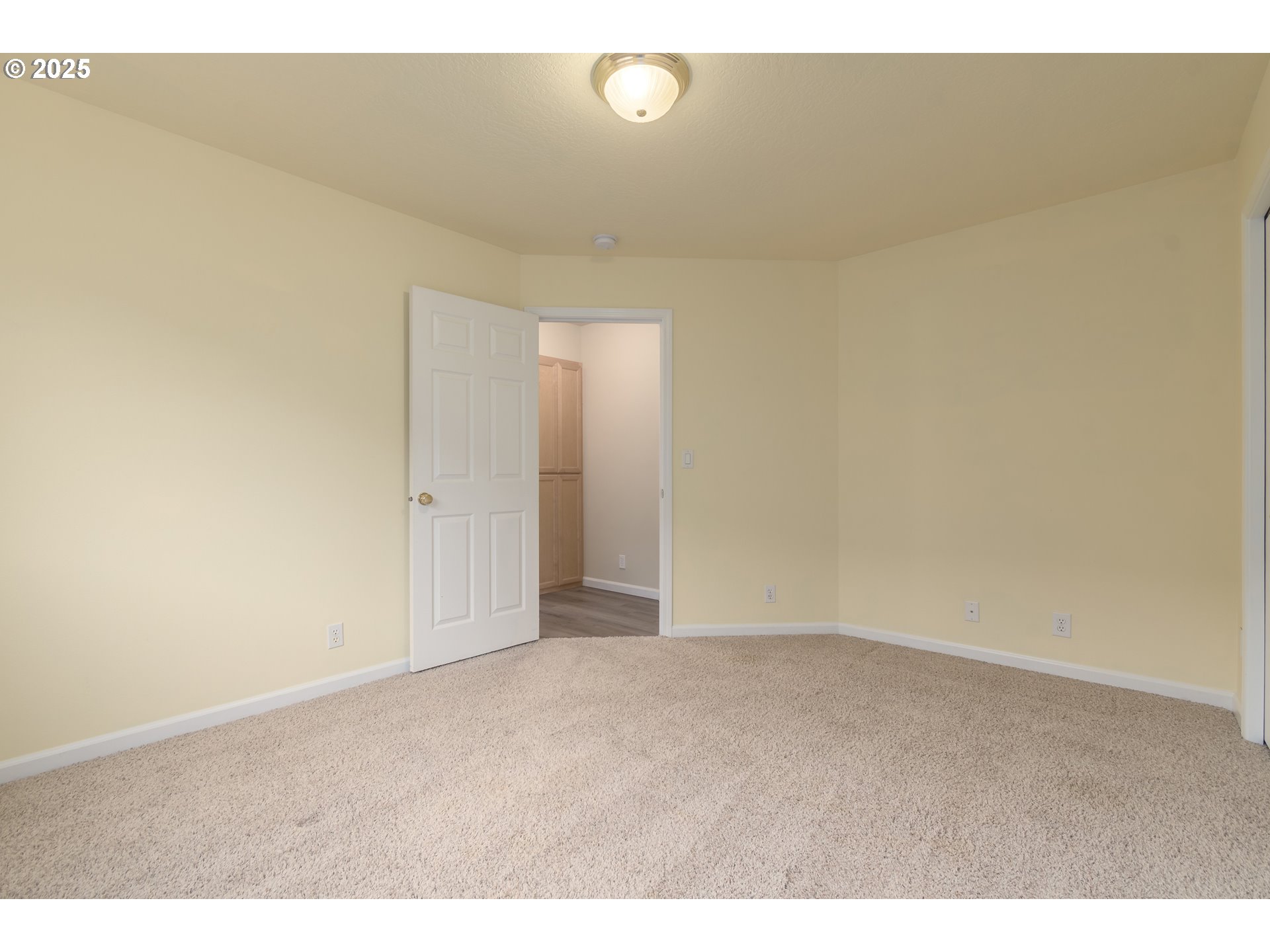 6019 Rombauer Road Eugene, OR 97402 - Photo 26 of 36 Gallery Image 26