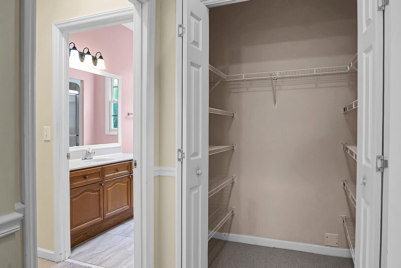 9162 Spring Branch Court North Charleston, SC 29406 - Photo 22 of 49 DSC09158