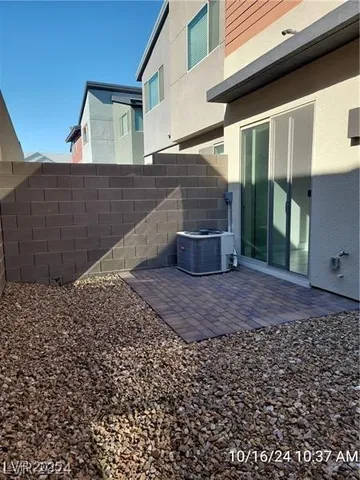 $450,000 | 3213 Bertonico Street, Henderson, NV 89044